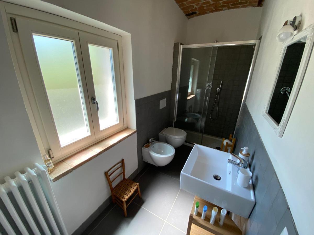 Il Noccioletto Bed and Breakfast Mombaruzzo Exteriör bild