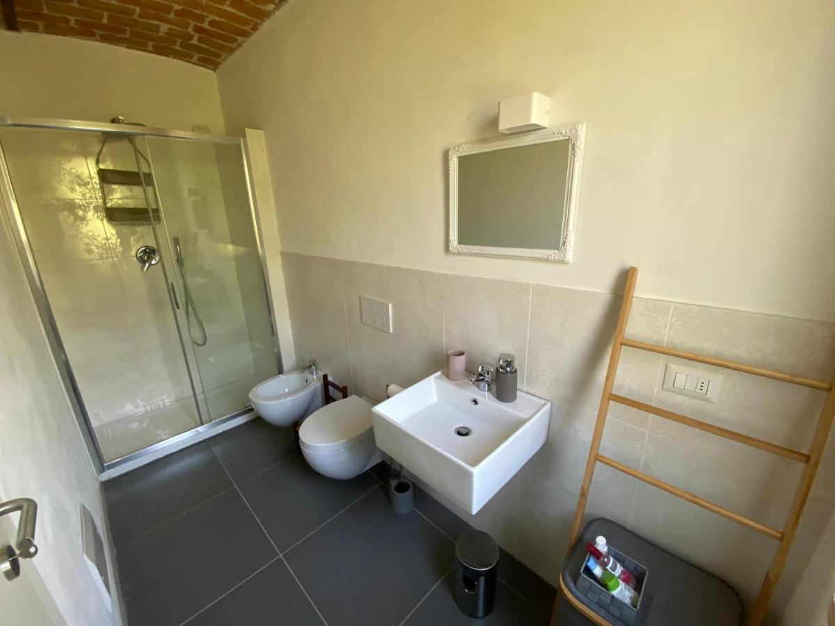 Il Noccioletto Bed and Breakfast Mombaruzzo Exteriör bild