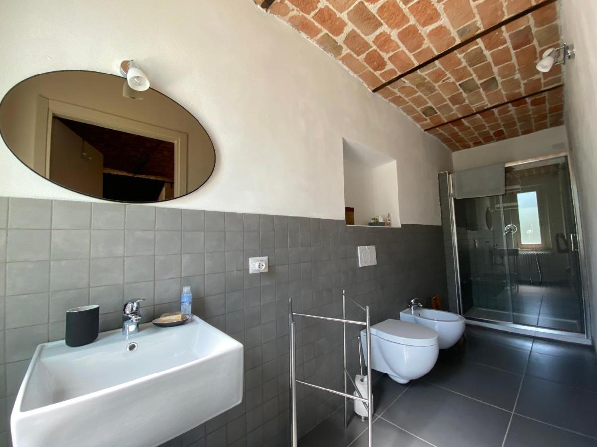 Il Noccioletto Bed and Breakfast Mombaruzzo Exteriör bild
