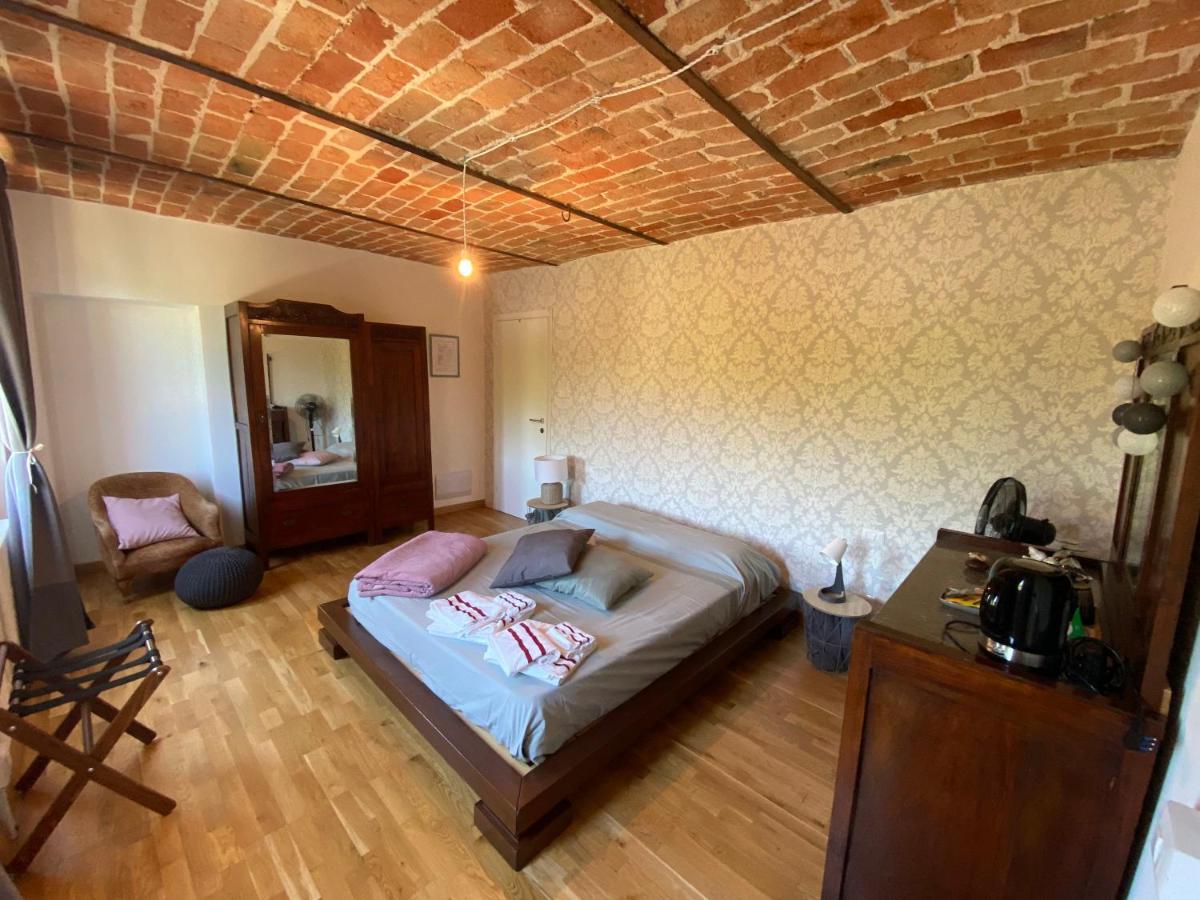 Il Noccioletto Bed and Breakfast Mombaruzzo Exteriör bild