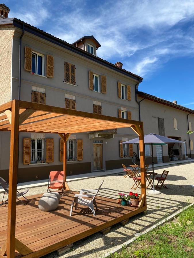 Il Noccioletto Bed and Breakfast Mombaruzzo Exteriör bild